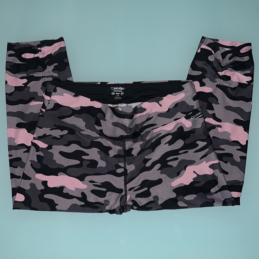 Bundle Of 3 Calvin Klein Performance Bottoms - image 2